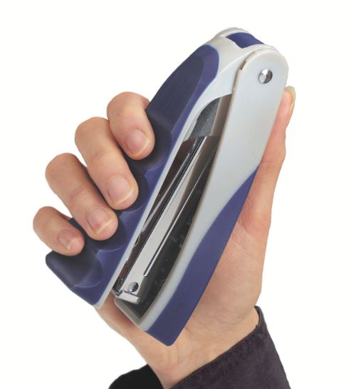 28522AC | The Rexel Centor is a compact stapler designed to fit perfectly in your hand. The comfortable cushioned finger grips and soft-feel rubber cap ensure effortless one handed use. Designed to staple up to 25 sheets of paper, it is compatible with No.56 (26/6) and No. 16 (24/6) staples. This versatile stapler can stand upright on your desk or sit like a traditional stapler.