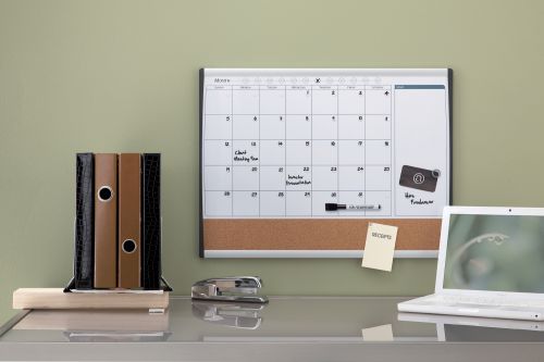 76882AC | This magnetic whiteboard weekly and monthly planner and cork notice board section is the perfect solution for planning activities and pinning reminders. With a distinct silver and black arched frame this memo board fits seamlessly into any home office or home environment. Wall mountable with adhesive pads. Supplied with a whiteboard pen and whiteboard magnets. Size: 585x430mm.