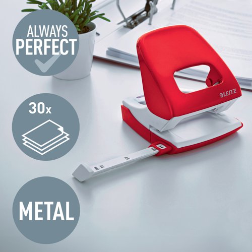 Metal punch in striking WOW colours that let your personality shine through. For everyday use. Robust and reliable. Patented easy slide-in grip zone and ultra sharp stamps reduce punching effort.