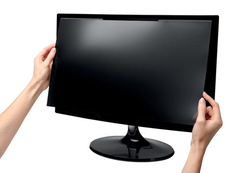 The patented MagPro™ Magnetic Privacy Screen Filter for Monitors 21.5” (16:9) can be attached and removed quickly and easily, offering best-in-class privacy protection. An ideal solution for slim bezel or edge-to-edge displays. Privacy screen filter protects monitor from scratches and damage, while providing privacy by limiting viewing angle to +/- 30°. Reduces harmful blue light by up to 22%, diminishes glare and improves clarity. Reversible for matte or glossy viewing options.