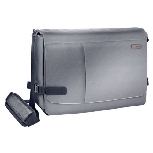 Leitz Complete 15.6” Messenger Bag Smart Traveller Silver