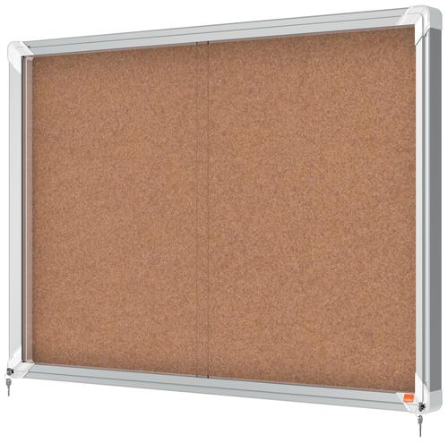 Cork lockable notice board with sliding glass doors and unobtrusive integrated corner lock. Complete with a modern stylish aluminum trim and fixed with a rail and through corner wall mounting. Excellent cork notice board surface to securely pin and display your notices. Size: 8xA4 sheets.