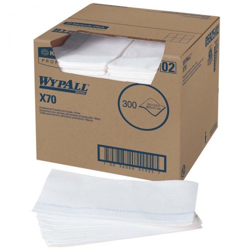 X70 Foodservice Towel 1/4 Fold White / Blue Stripe 12.5''x23.5''