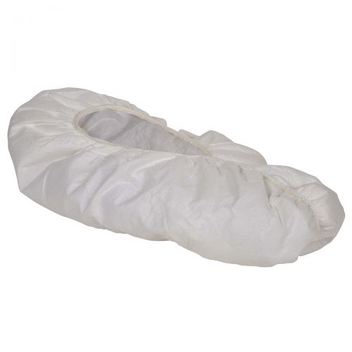 Kleenguard A40 Liquid Particle Protection Shoe Cover, One Size Fits All Disposable Shoe Covers, White, 400 Units / Case 44490