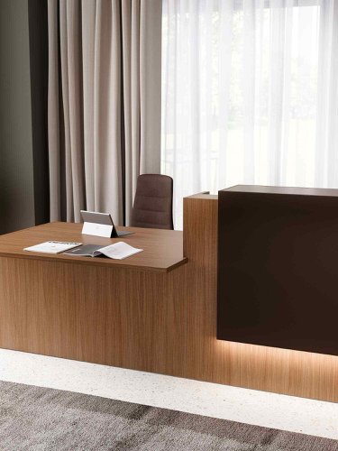 Z2 Reception, 3060W X 1125D,  Available in 7 melamine colours & 23 laquered front panel colours