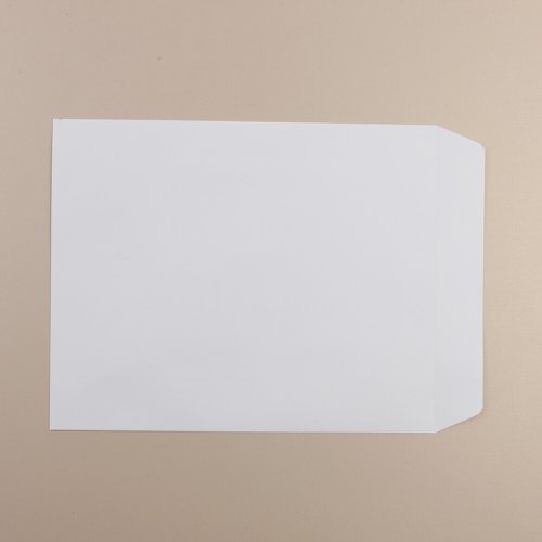 607170 Communique Pocket Envelope Peel Seal C4 324X229mm 120Gm2 White Pack Of 250 FSC4 02041