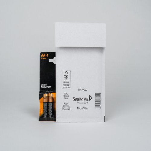 612022 | Mail Lite Plus Bubble Lined Postal Bags.  Lightweight gloss White kfraft postal bags ideal for protecting fragile goods in the post.  Features include Peel & Seal closure and an easy opening Red tear strip.  Size, 110mmx160mm.