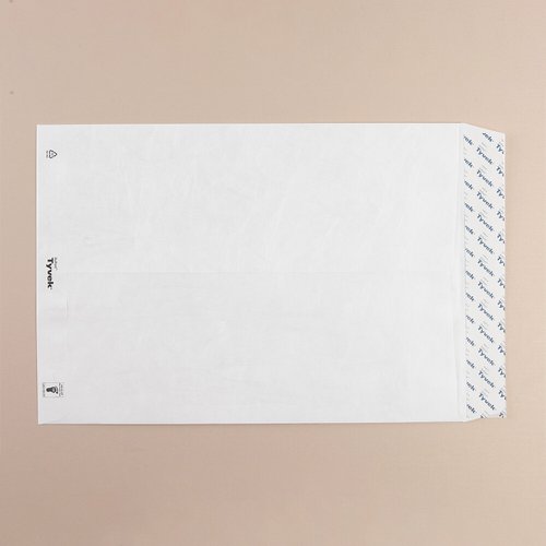 617171 | Tyvek Pocket Envelopes. Amazingly light, water resistant, tear resistant and burst resistant envelopes that stand up to the sort of rough handling expected during mailing, shipping and delivery. Size - C4 (324 x 229mm).
