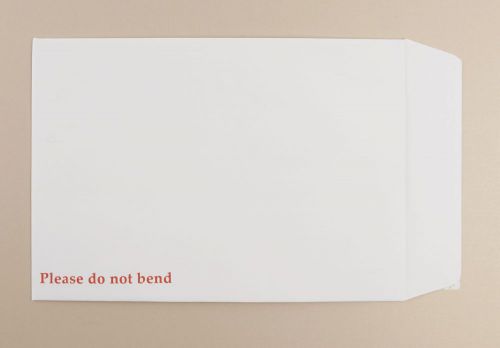 616201 | White and Manilla board backed envelopes, ideal where contents need protection.  Printed with 'Please do not bend' on the front in red.