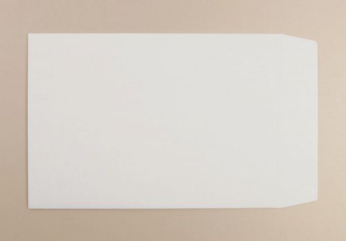 616215 | 100% recycled white board envelopes, ideal for calendars and other marketing communications. Use For, All postal applications where contents require all round protection from folding or creasing. Techniques, Ball point/pencil writable.  Also receptive to adhesive/gummed address label.  Some grades printable by flexo/offset litho overprint.  Pre-test required.