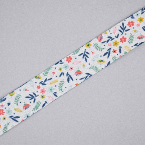 Avery Recycled Floral Pre-Printed Lanyard with 2cm Wide Carabiner (Pack 1) - R4828F-1