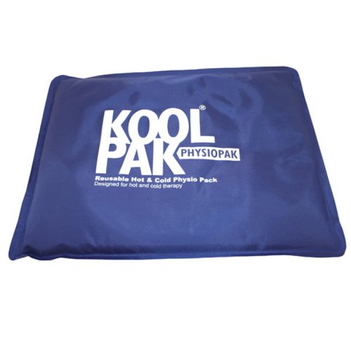 CM0490 | Ideal for use by therapists and medical professionals on patients, Perfect for use on larger body areas, Oversized pack moulds to the problem area, Remains flexible when cold or hot, Pack can remain cold for up to 2 hours at room temperature, Reusable, Images are for demonstration purpose only, always wrap pack in a cloth or protective sleeve before use as placing the pack directly on the skin could cause a burn
