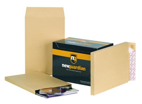 New Guardian Gusset Envelope 381 x 254mm Peel and Seal Plain Power-Tac 25mm Gusset 130gsm Manilla (Pack 100) - M27466