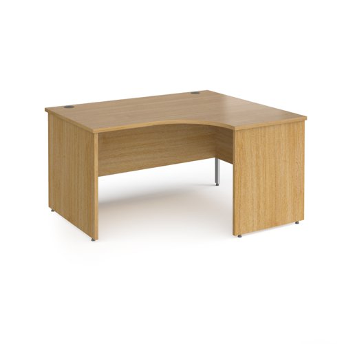 Contract 25 right hand ergonomic desk with panel ends and silver corner leg 1400mm - oak