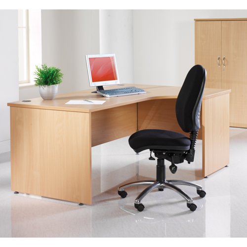 Maestro 25 right hand wave desk 1400mm wide - white top with panel end leg