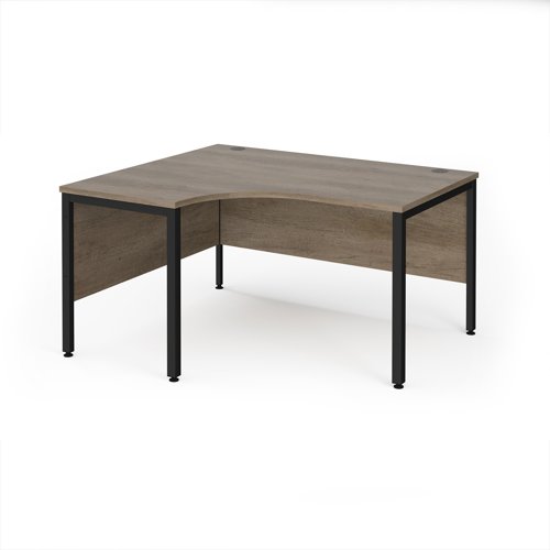 Maestro 25 left hand ergonomic desk 1400mm wide - black bench leg frame, Nebraska Oak top