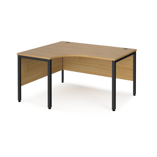 Maestro 25 left hand ergonomic desk 1400mm wide - black bench leg frame, oak top