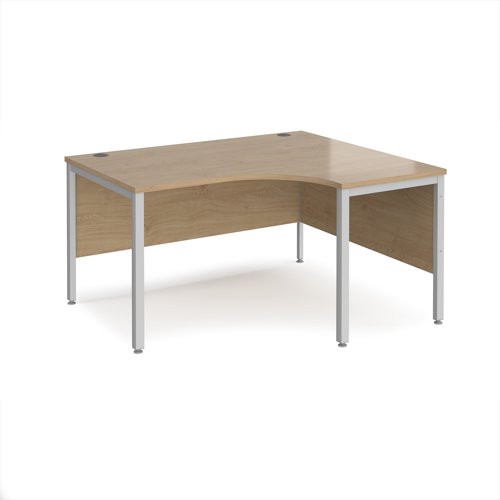 Maestro 25 right hand ergonomic desk 1400mm wide - silver bench leg frame, Kendal Oak top