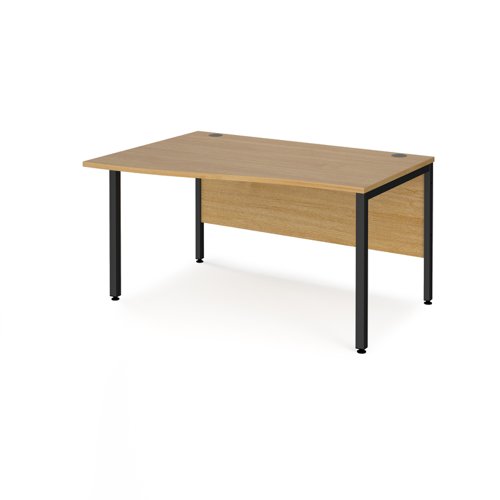 Maestro 25 left hand wave desk 1400mm wide - black bench leg frame and oak top