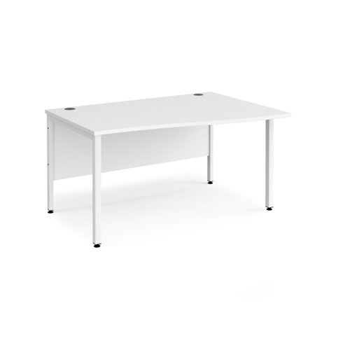 Maestro 25 right hand wave desk 1400mm wide - white bench leg frame, white top