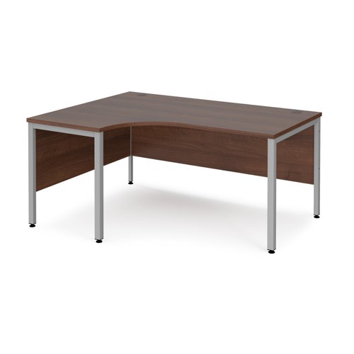 Maestro 25 left hand ergonomic desk 1600mm wide - silver bench leg frame, walnut top