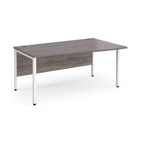 Maestro 25 Right Hand Wave Desk 1600mm Wide White Bench Leg Frame Grey Oak Top