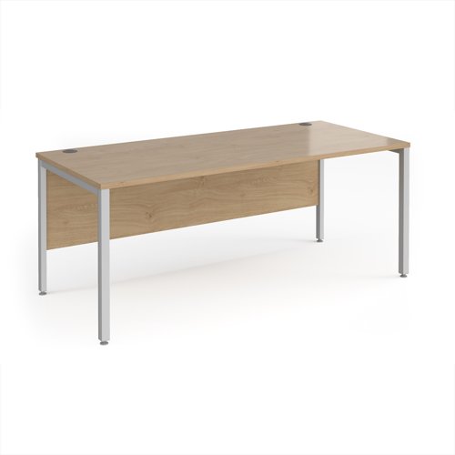 Maestro 25 straight desk 1800mm x 800mm - silver bench leg frame, Kendal Oak top