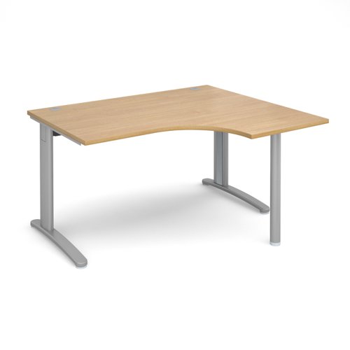 TR10 right hand ergonomic desk 1400mm - silver frame, oak top