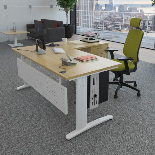 M-TRD14 | With its strong lines and elegant form, TR10 is a streamlined desking system built for demanding work places and is a popular choice for a wide range of projects. The cable managed cantilever leg design allows users to hide and store unsightly cables, keeping them off the ground where they could create trip hazards and making the desk area both safe and aesthetically pleasing.