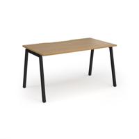 Connex Angled 1400 x 800 x 725mm Single Desk - Black Frame / Oak Top