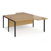 Maestro 25 back to back ergonomic desks 1600mm deep - black bench leg frame, oak top