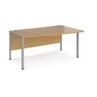 Maestro 25 right hand wave desk 1600mm wide - silver bench leg frame, oak top