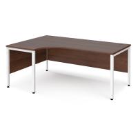 Maestro 25 left hand ergonomic desk 1800mm wide - white bench leg frame, walnut top