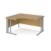 Maestro 25 left hand ergonomic desk 1400mm wide - silver cable managed leg frame, oak top