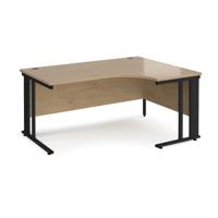 Maestro 25 right hand ergonomic desk 1600mm wide - black cable managed leg frame, kendal oak top