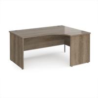 Maestro 25 right hand ergonomic desk 1600mm wide - nebraska oak top with panel end leg