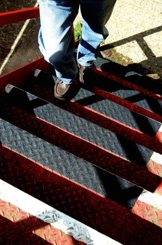 Durable self-adhesive conformable anti-slip tape for improved safety of floors, stairs and covered outdoor areas. Suitable for indoor and protected outdoor use. The aluminium tape adapts to uneven surfaces and is suitable for concrete surfaces. Areas of application are stair treads, ramps, industrial floors and tread surfaces on machines and vehicles. In accordance with ASR A1.5/1.2 'Floors' to DIN 51130 slip resistance (R group) R13. Length: 15m - Width: 50mm