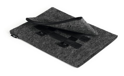 Introducing our sleek protective laptop sleeve made from 60% recycled felt. It offers durable protection for tablets or laptops up to 13". Lightweight and portable, it's perfect for everyday use, easily fitting into a backpack, briefcase, or handbag.The sleeve features high-quality fasteners to safeguard against scratches and damage, while the included accessory bag provides extra storage. Loops and press studs securely connect the two, but they can also be used separately for added versatility.Sleeve dimensions: 32 x 25 cmAccessory bag dimensions: 24 x 13.5 cmDesigned in Germany 