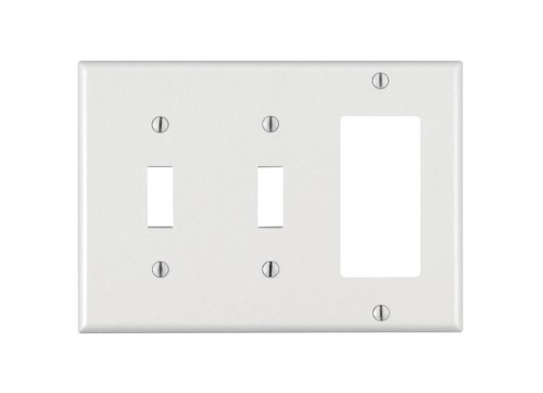 Leviton White 3 gang Thermoset Plastic Decorator/Toggle Wall Plate 1 pk