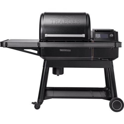Traeger Ironwood Wood Pellet WiFi Grill Black