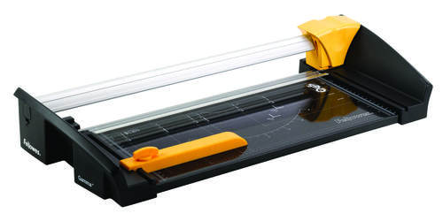 Durable full metal cutting base for precise cutting, accepts paper/film/photos, adjustable back margin * Using 80gsm paper