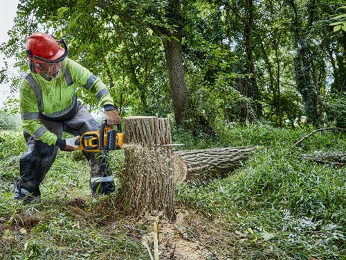 DEWALT DCMCS574X1-GB DCMCS574X XR FlexVolt Chainsaw 45cm Bar 54V 1 x 3.0Ah Li-ion