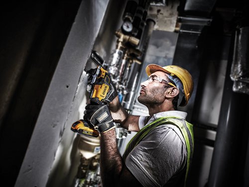 DEWALT DCS355D1-GB DCS355D1 XR Brushless Oscillating Multi-Tool 18V 1 x 2.0Ah Li-ion