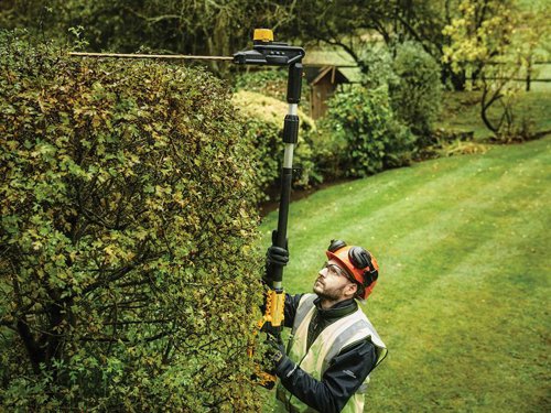 DEWALT DCMPH566P1-GB DCMPH566P1 XR Pole Hedge Trimmer 18V 1 x 5.0Ah Li-ion