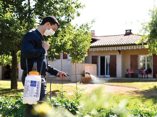 Hozelock 100-001-720 / 4231 0000 4231 Standard Pressure Sprayer 7 litre