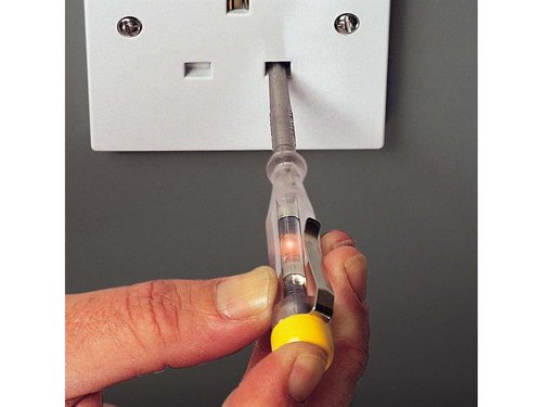STANLEY® STHT0-66121 FatMax® VDE Insulated Voltage Tester