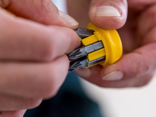 STANLEY® 0-66-358 Multibit Ratchet Stubby & Bits