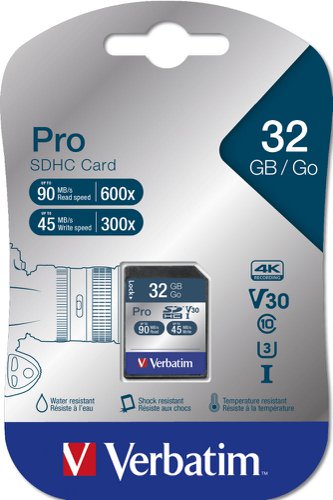 VM47021 | Designed for the most demanding applications, this Verbatim SD memory card is rated at UHS-I Speed Class 3, making it suitable for the latest 4K Ultra HD video recording and high definition burst photography.