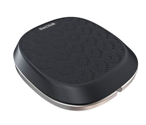 Sandisk 32GB iXpand Base Charger UK Plug