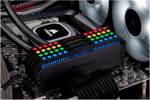 Dominator Plat RGB 2x8GB DDR4 3000MHz
